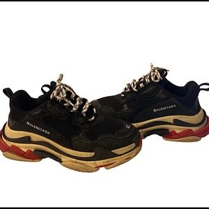 Balenciaga Triple S Black / White / Red 2018 Size 42